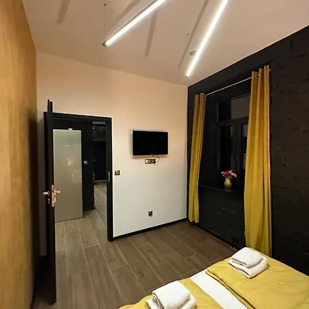 Darkhouse Flaviker Apartamento